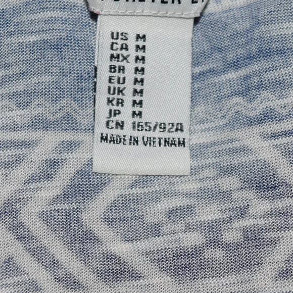 FOREVER 21 Womens Blue Aztec Tank Crop Top Size M - Picture 4 of 4